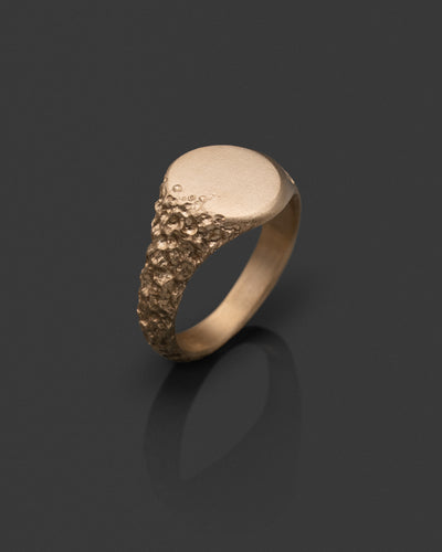 GOLD-OREAND-RING