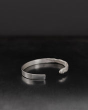 Load image into Gallery viewer, CREU-DIAMOND-CUFF-BRACELET