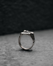 Load image into Gallery viewer, FREKTUR-SIGNET-RING