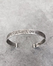 Load image into Gallery viewer, CORROS-CUFF-BRACELET