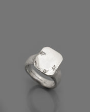 Load image into Gallery viewer, FRIGIT-DIAMOND-SIGNET-RING
