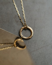 Load image into Gallery viewer, TWISTED-PENDANT-GOLD