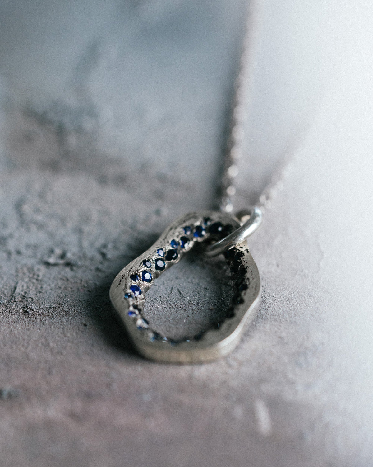 GEODH-PENDANT / LIMITED STOCK