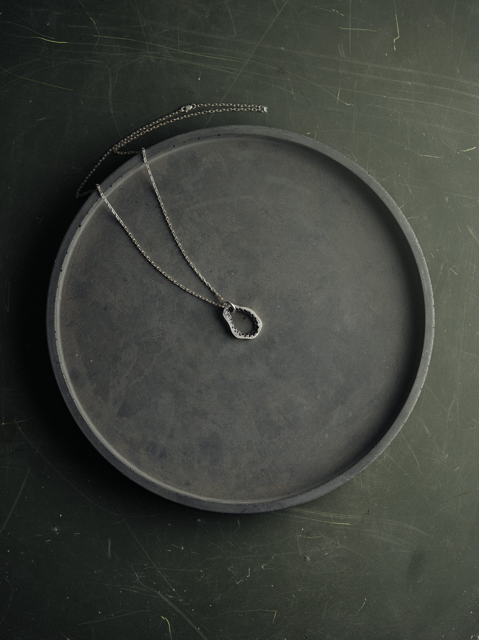 GEODH-PENDANT / LIMITED STOCK