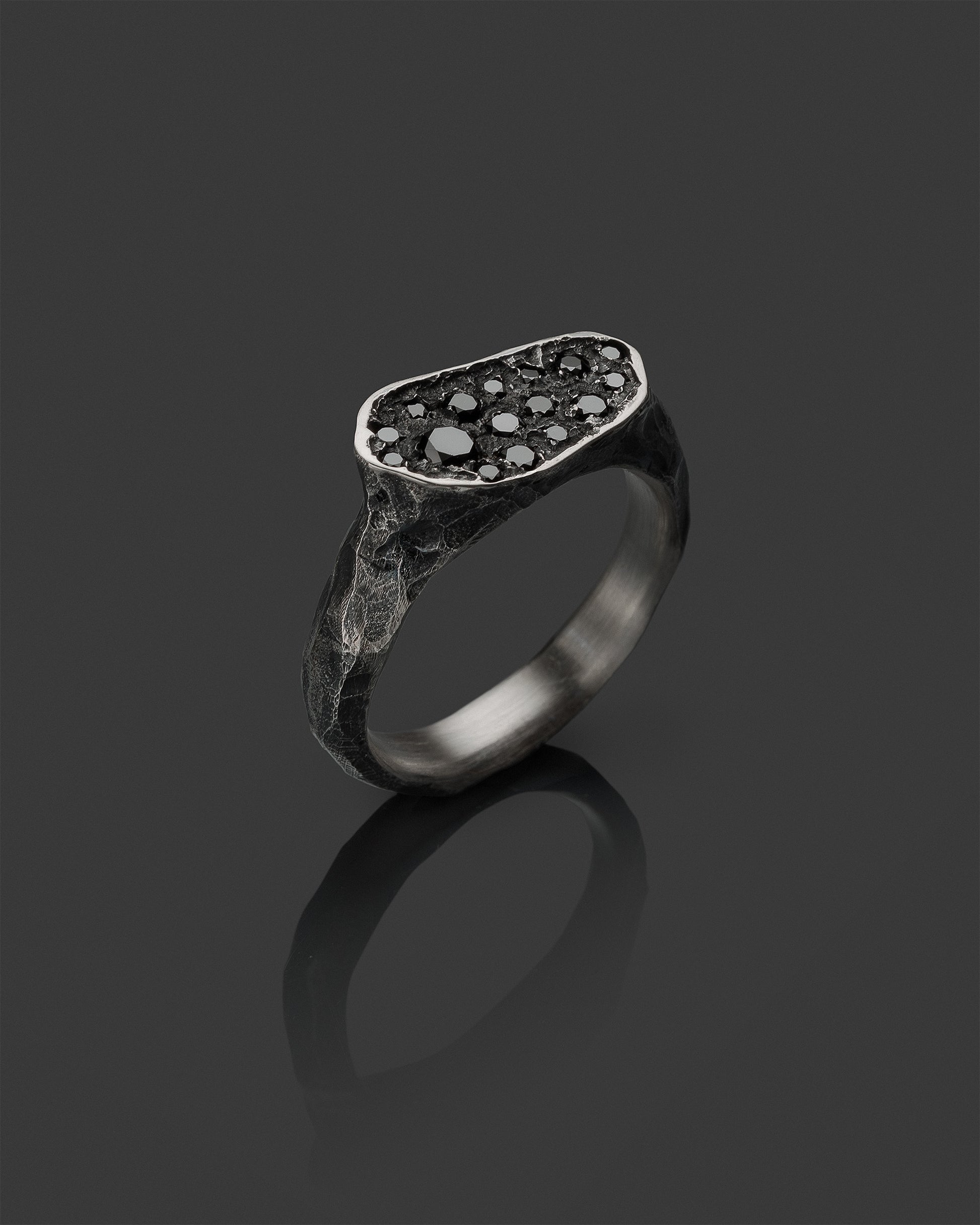 MOAS-DIAMONDS-RING