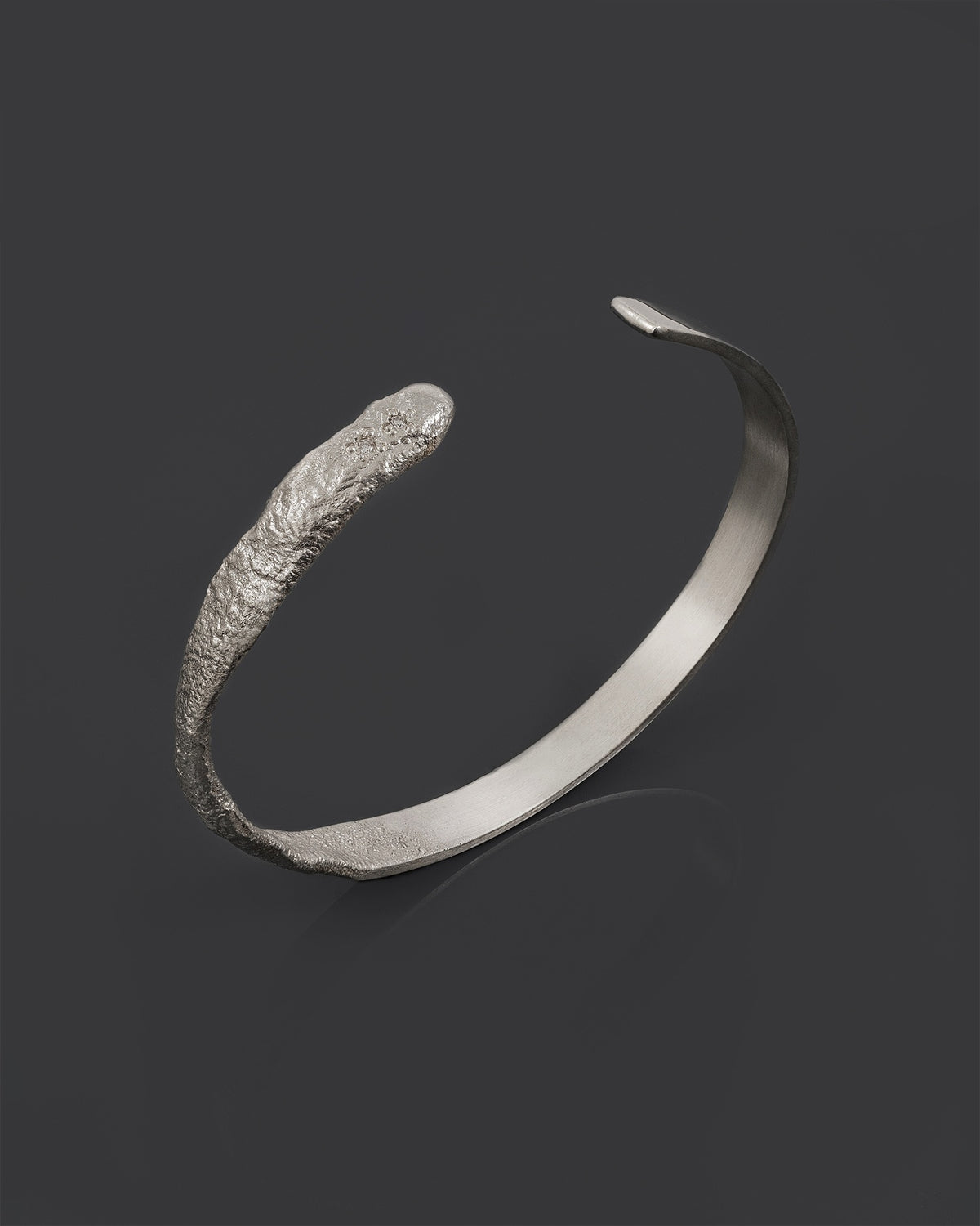 CREU-DIAMOND-CUFF-BRACELET bracelet jonc ouvert en argent sterling avec des diamants