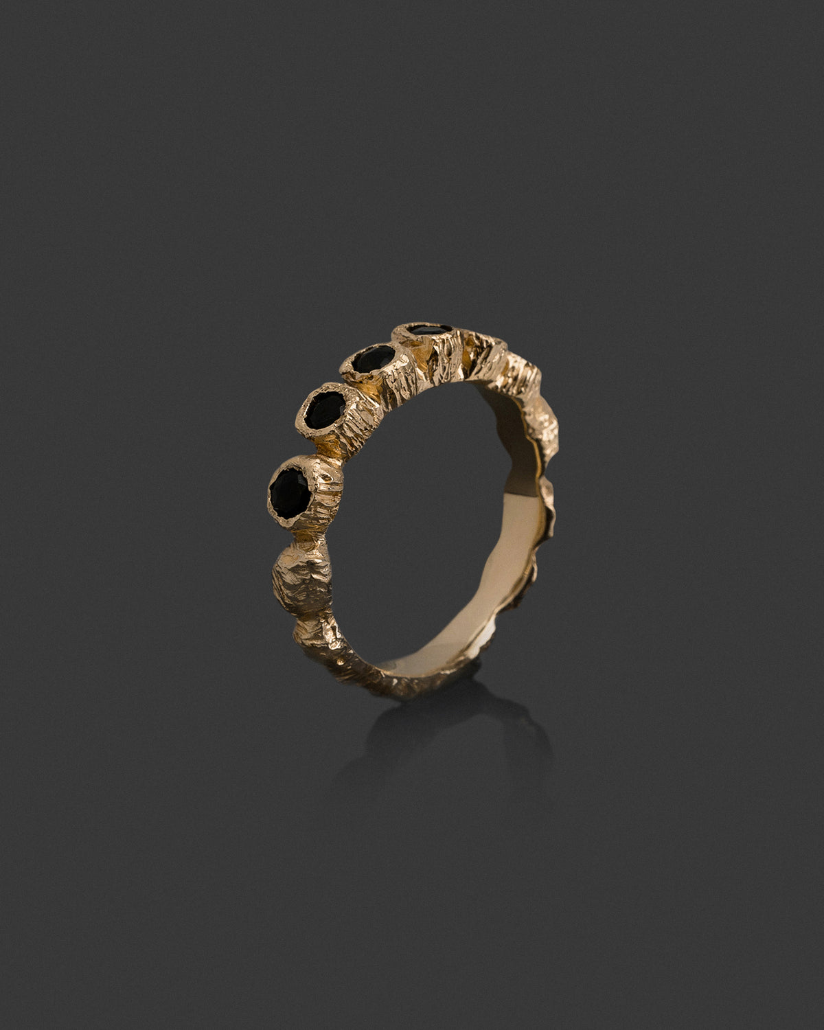 GOLD-KORRO-RING hand-carved solid gold ring