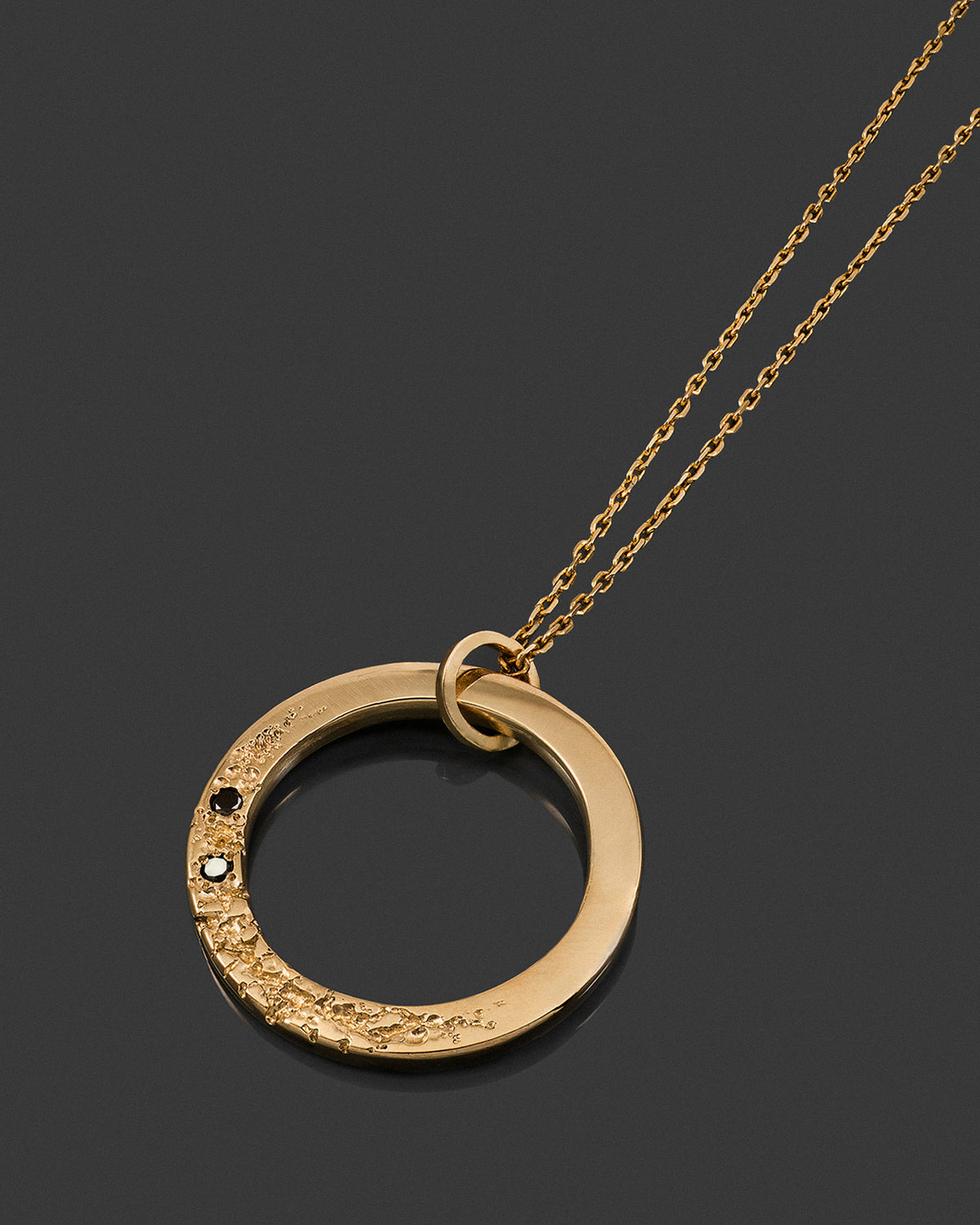 GOLD-KZEN-PENDANT hand-carved solid gold pendant