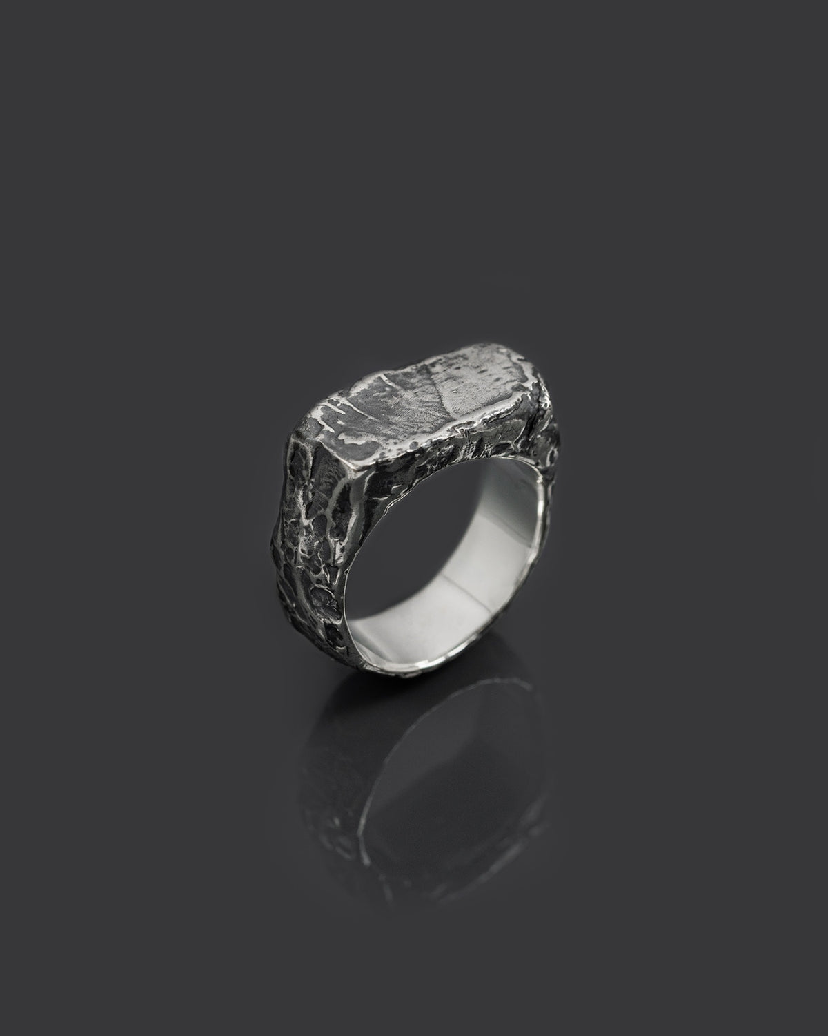 MALTD-SIGNET chevalière en argent sterling aux formes fondues