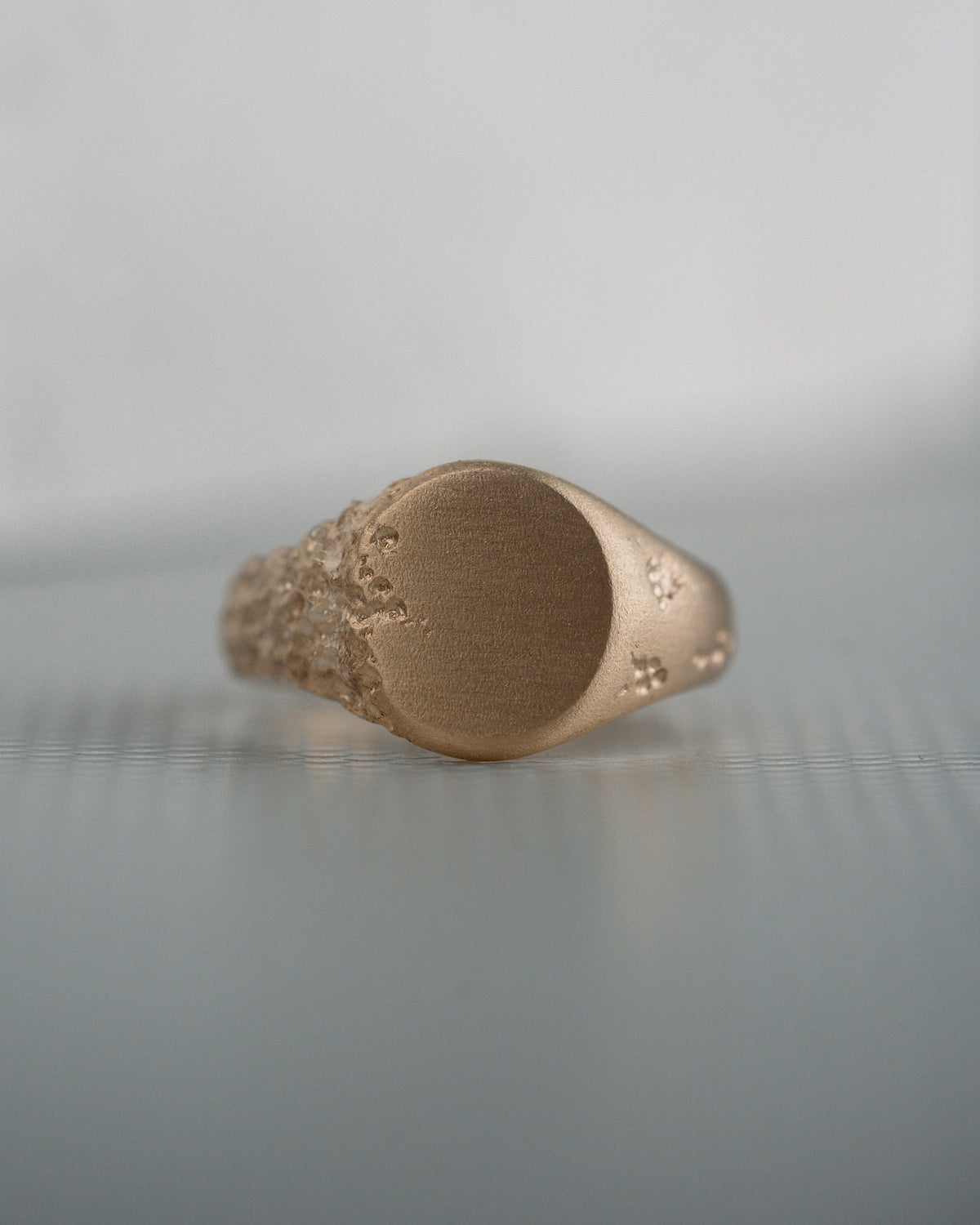 GOLD-OREAND-RING