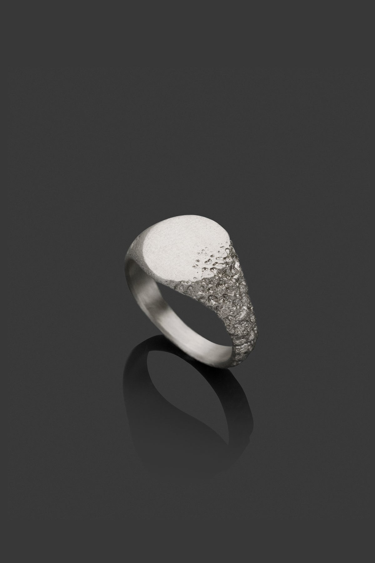 OREAND-SIGNET-RING hand-carved sterling silver signet ring