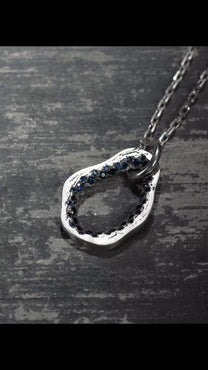 GEODH-PENDANT / LIMITED STOCK