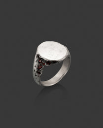 VULCROU-GARNETS-RING hand-carved sterling silver ring