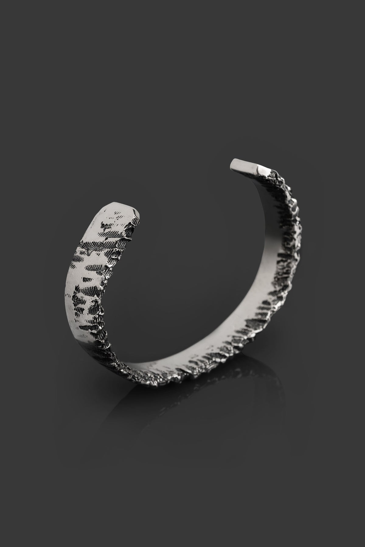 WAETR-BRACELET bracelet jonc ouvert érodé en argent sterling
