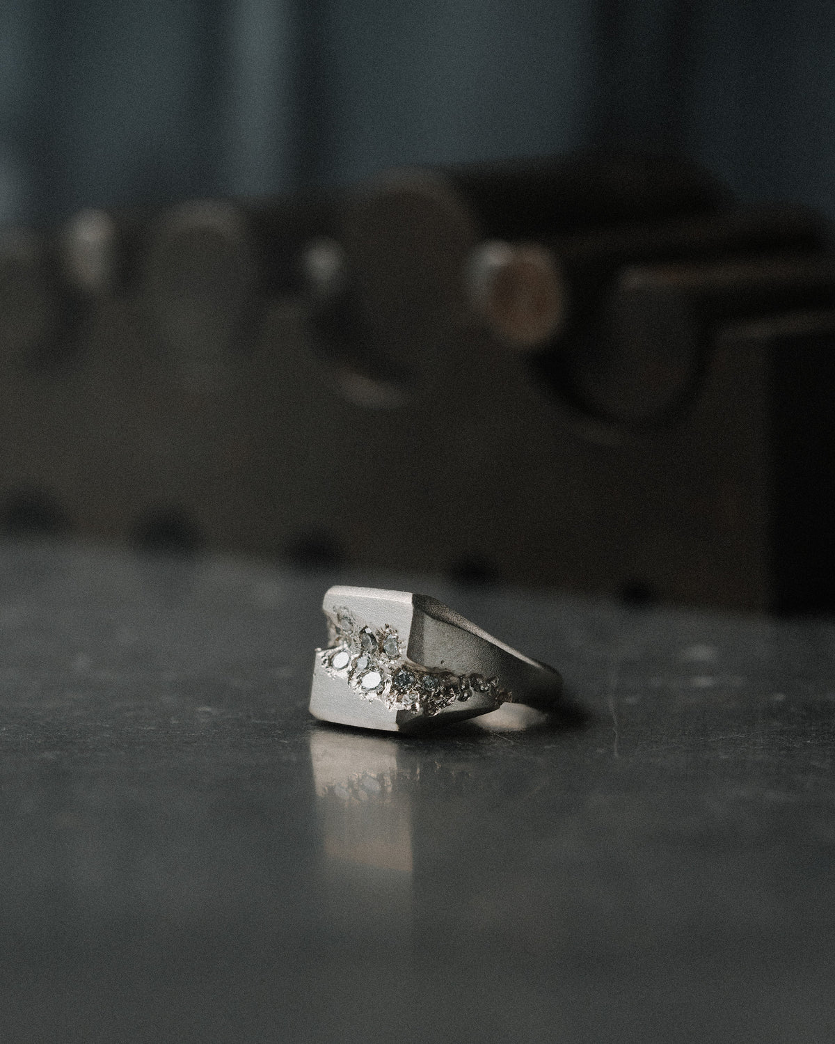 WHITE-GOLD-FATM
