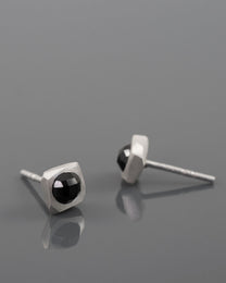 DOTZ-EARRINGS
