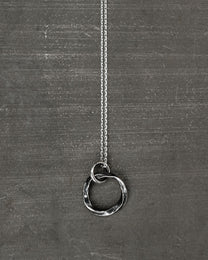 TWISTED-DIAMOND-PENDANT