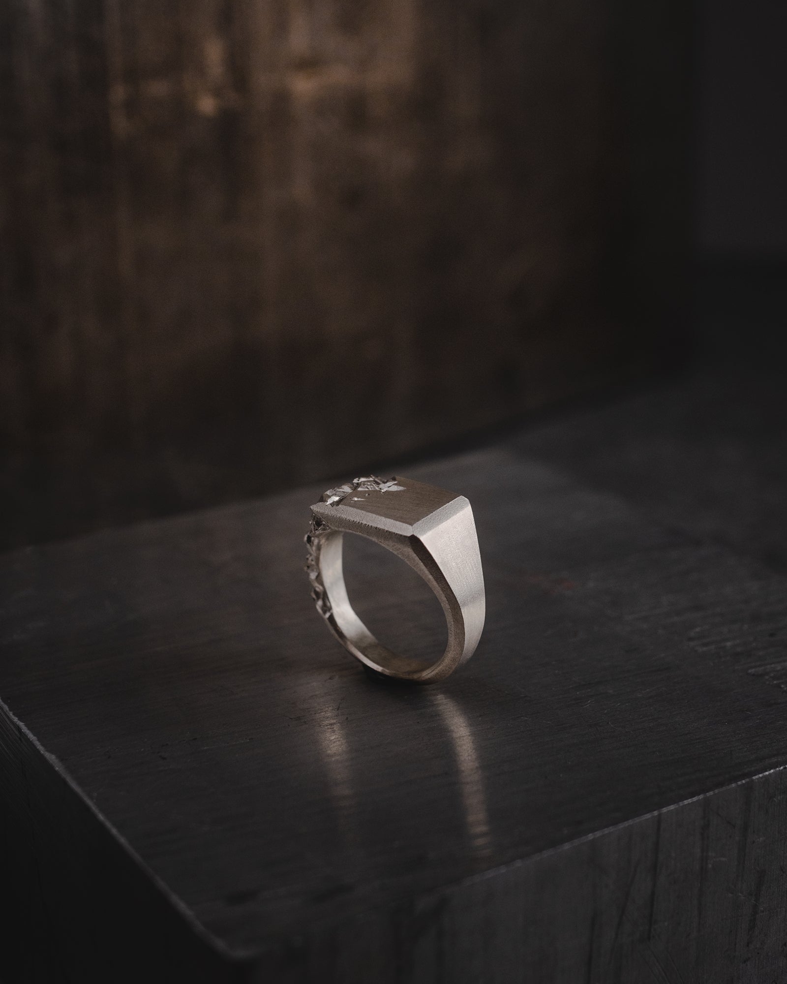 RYVK-SIGNET-RING
