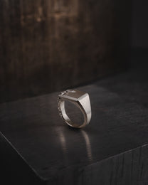 RYVK-SIGNET-RING