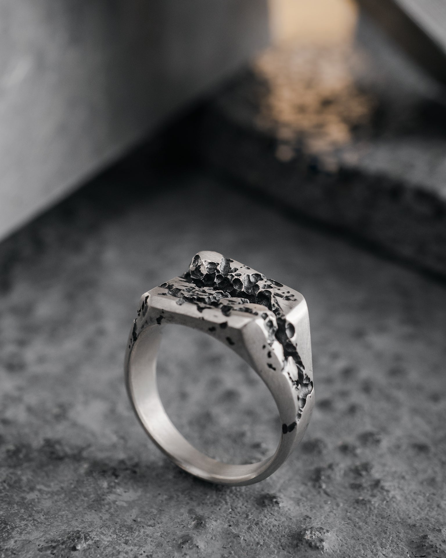 FREKTUR-SIGNET-RING