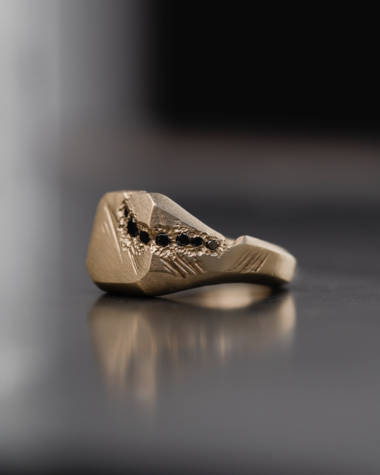 GOLD-RASTRAKK