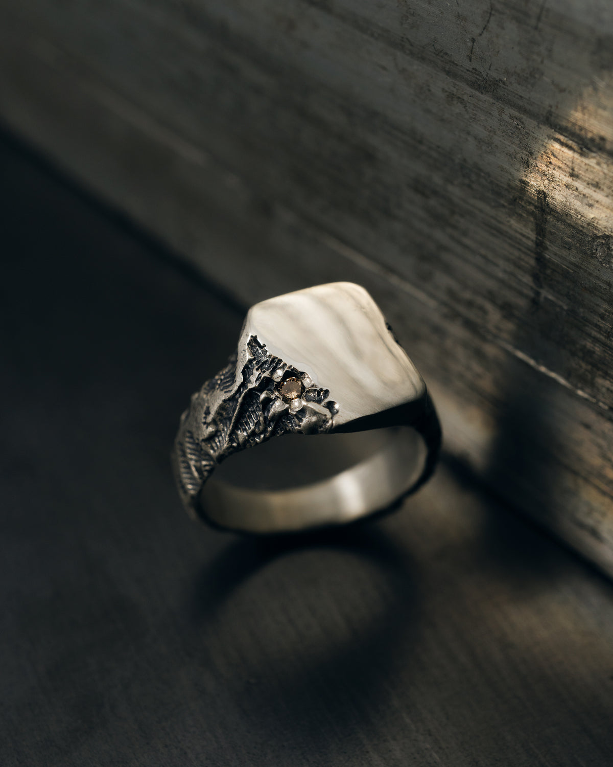 KIGK-CHAMPAGNE-DIAMOND-RING