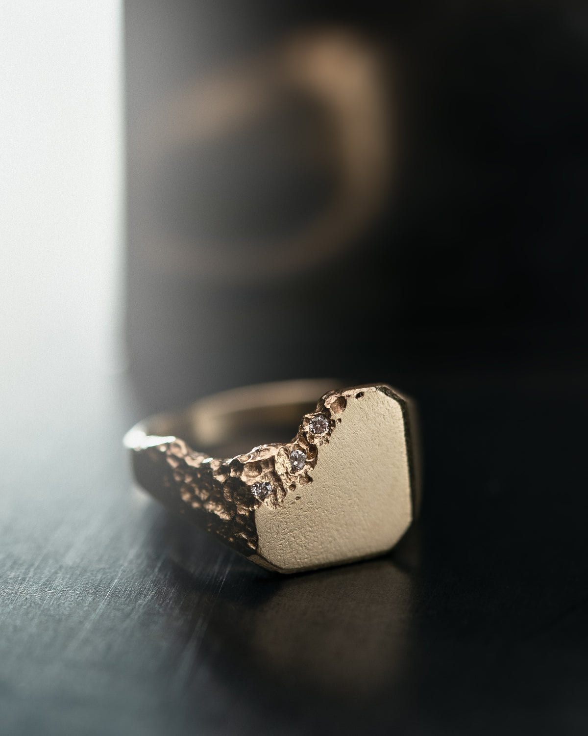 GOLD-TROENU