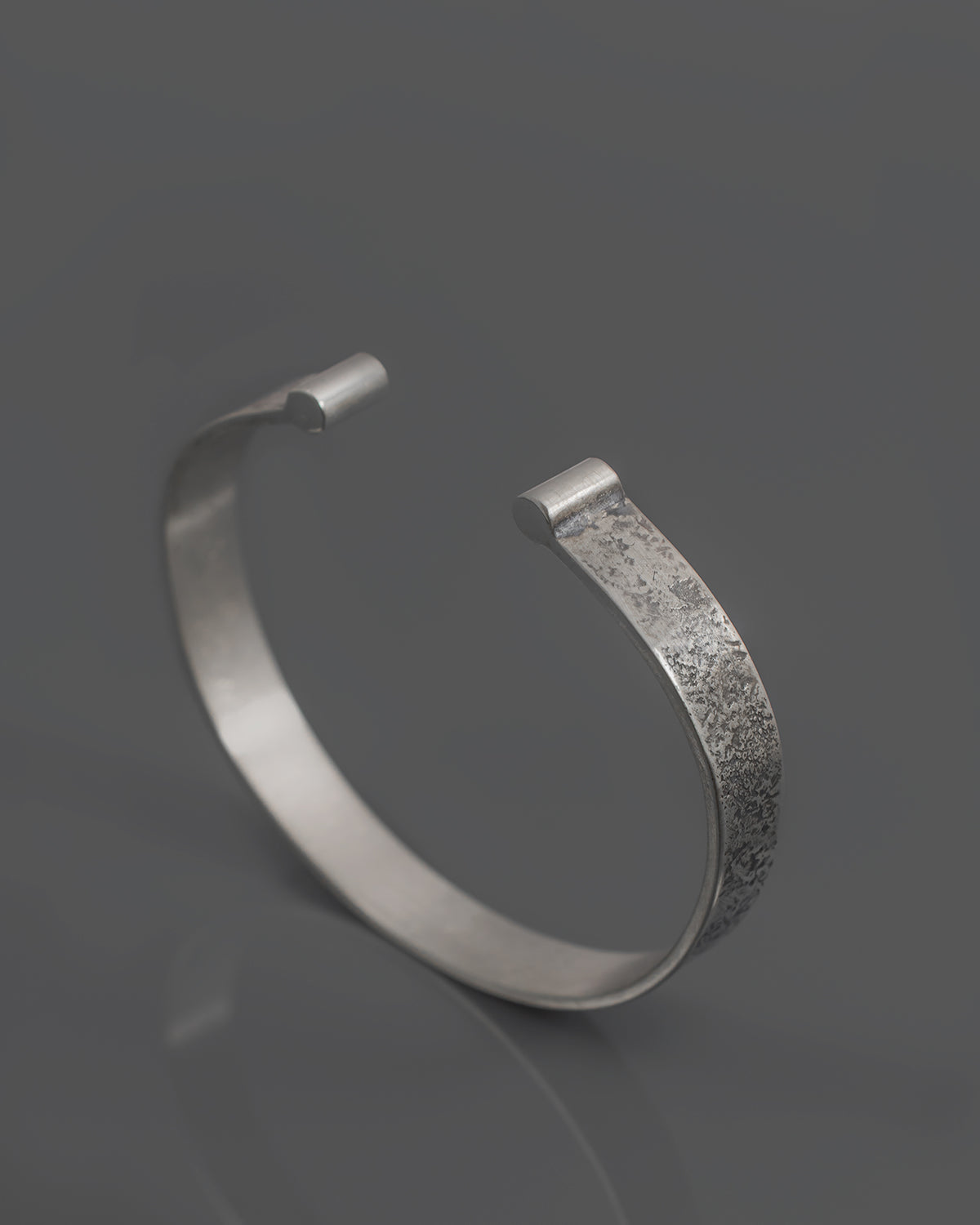 CORROS-CUFF-BRACELET