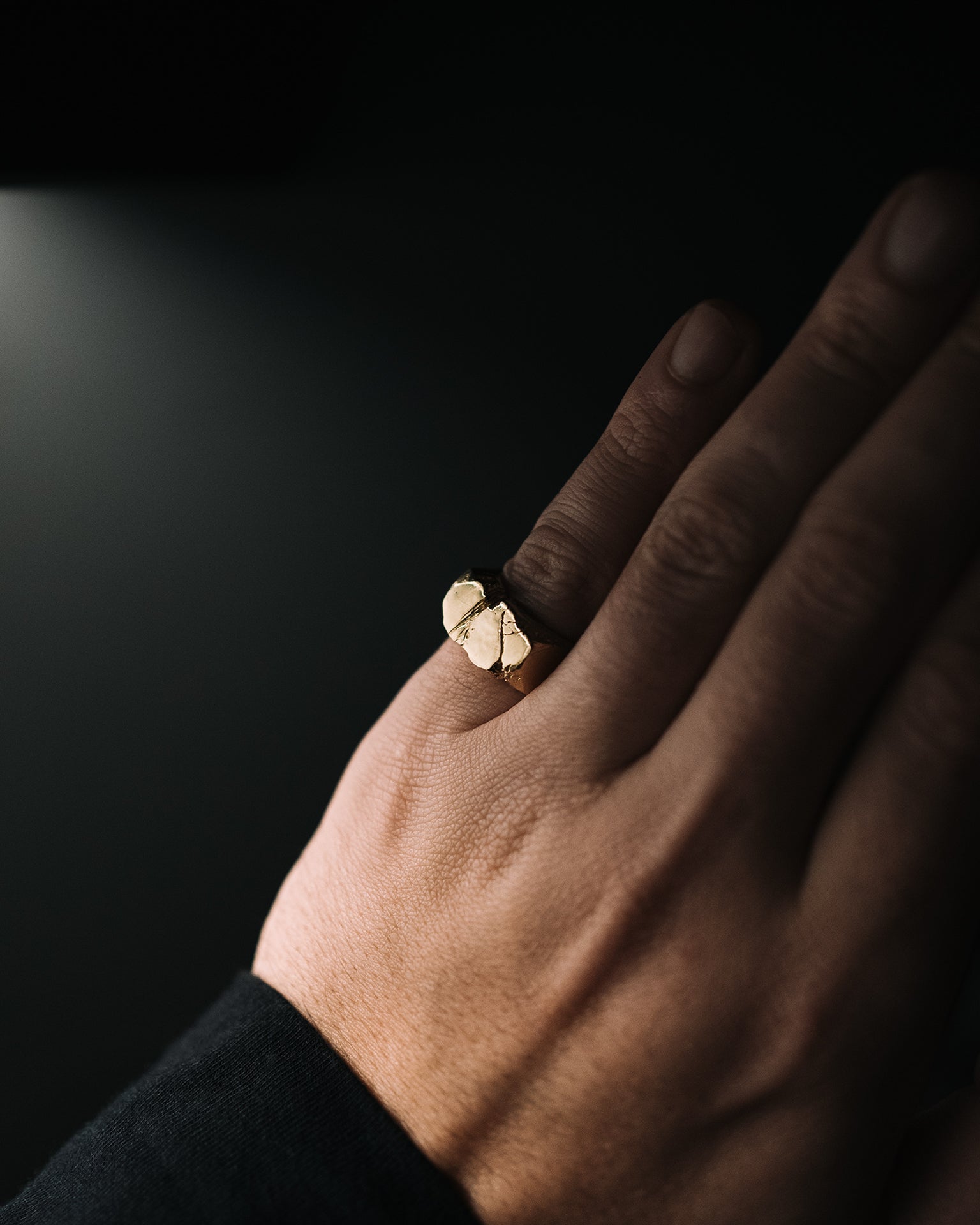 GOLD-CRAKK-RING