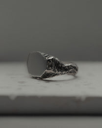 FESAH-SIGNET-RING