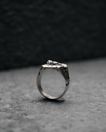 FREKTUR-SIGNET-RING