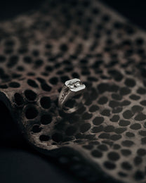 WHITE-GOLD-ADUAR