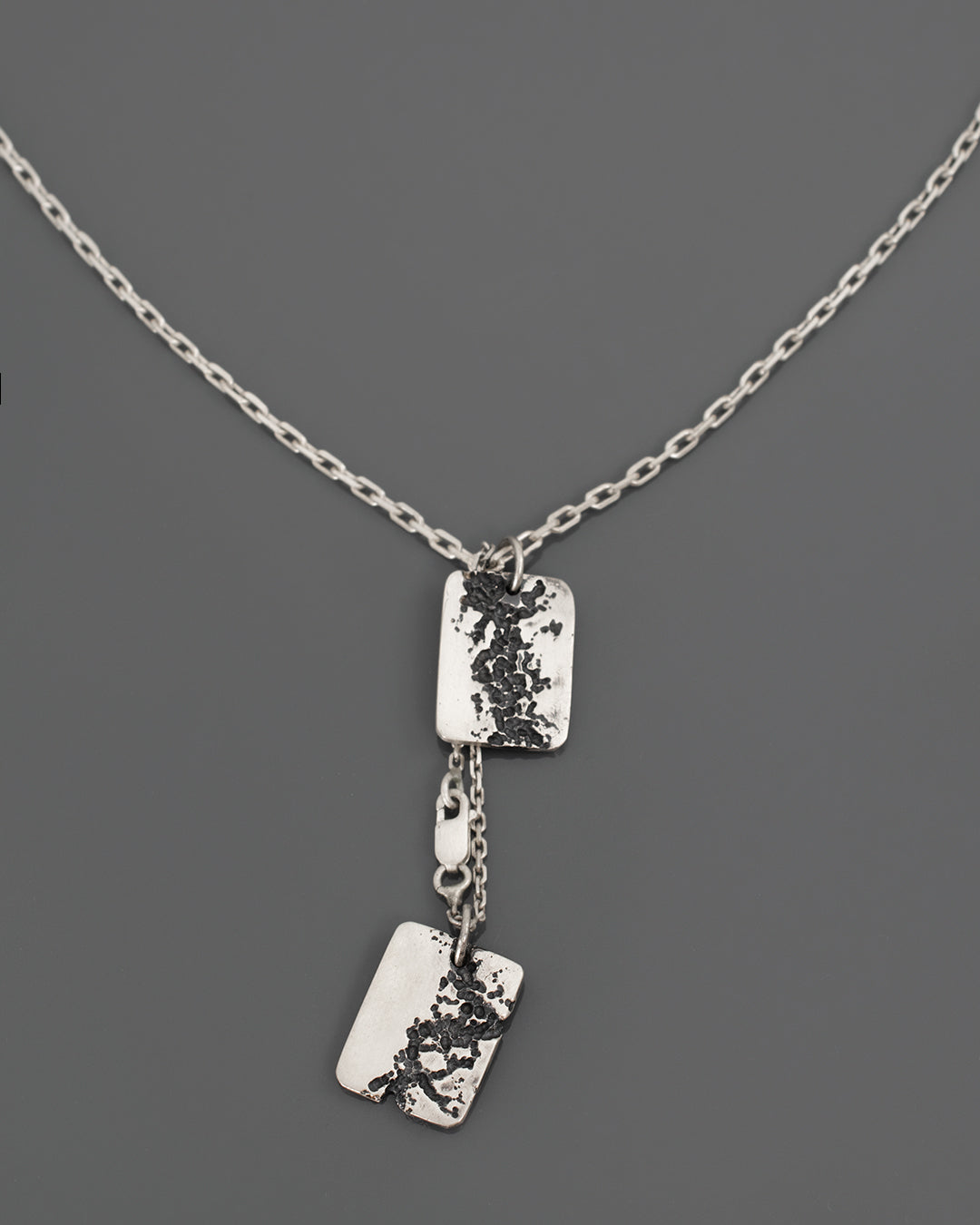 ERR-TAGS-NECKLACE