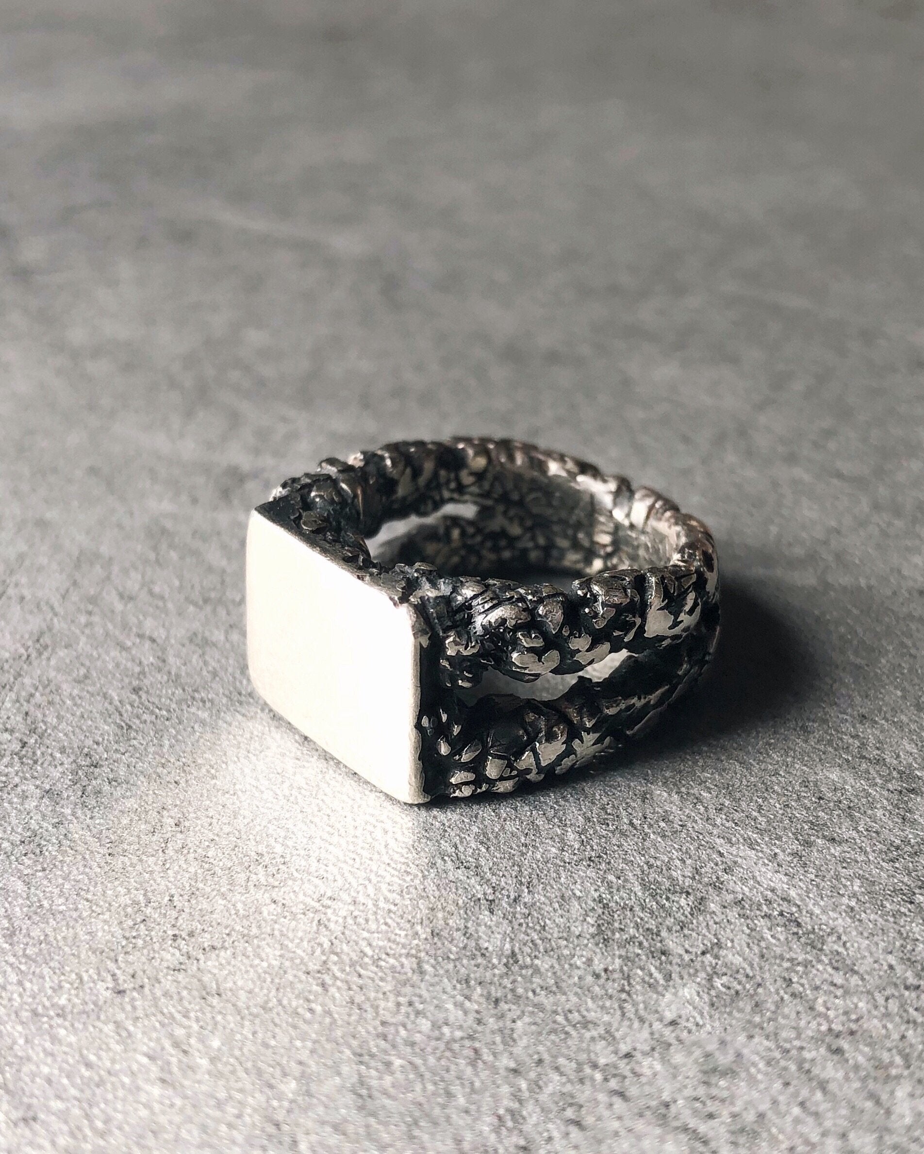SUBSTRUCTURE-SIGNET-RING