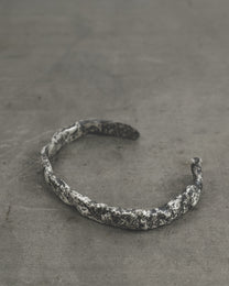 MOLTA-CUFF-BRACELET