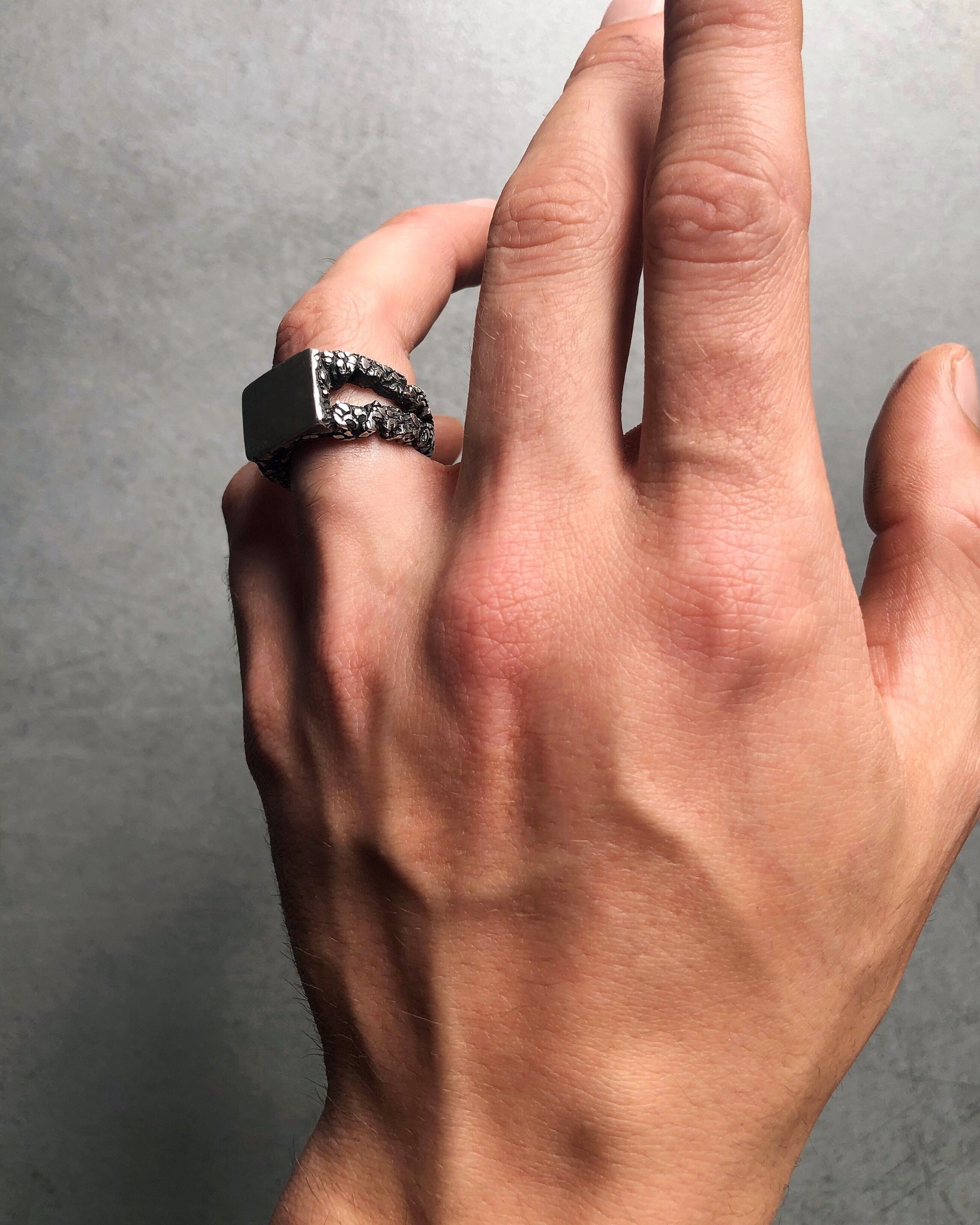 SUBSTRUCTURE-SIGNET-RING
