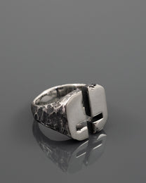 CRUCIAT-RING