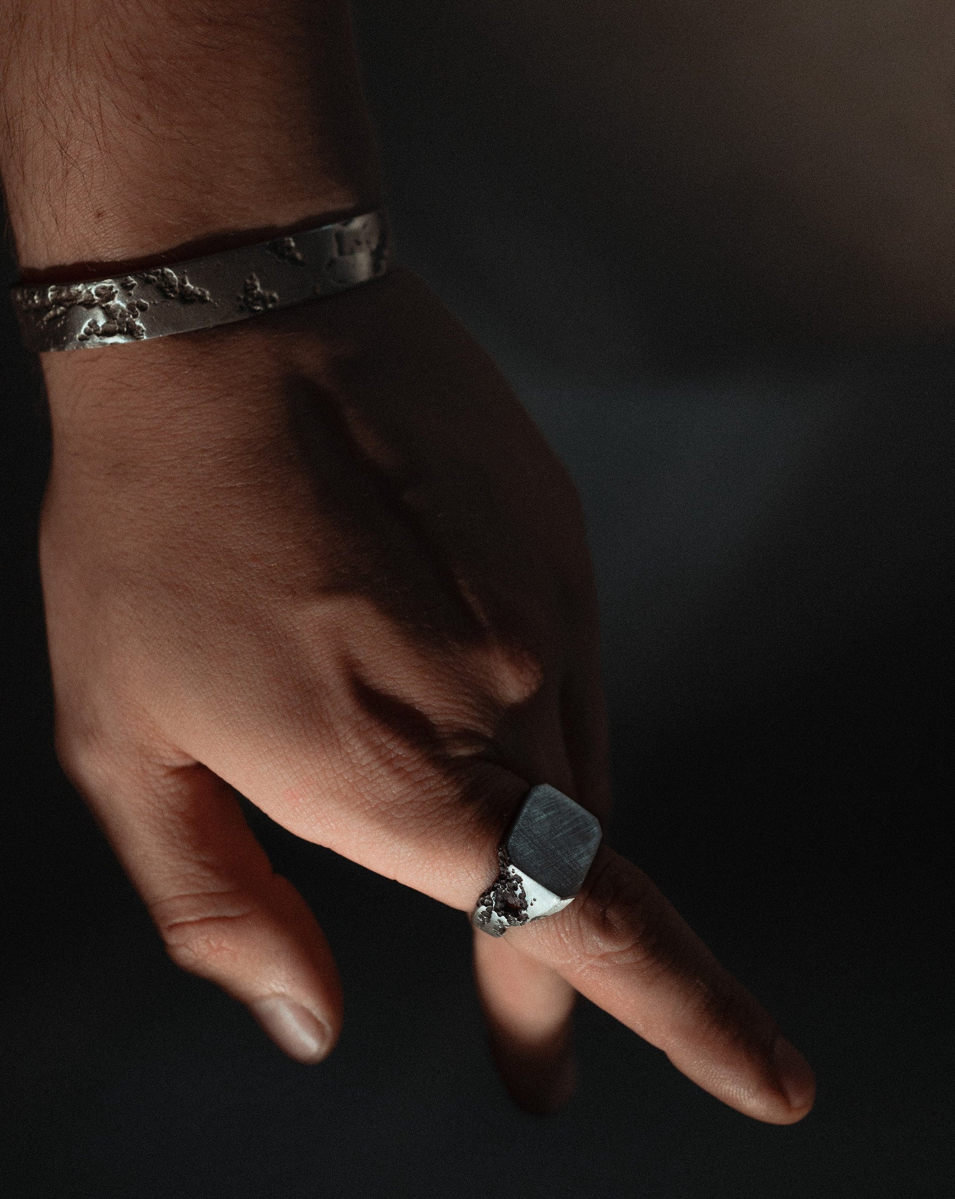 LEFAE-SIGNET-RING