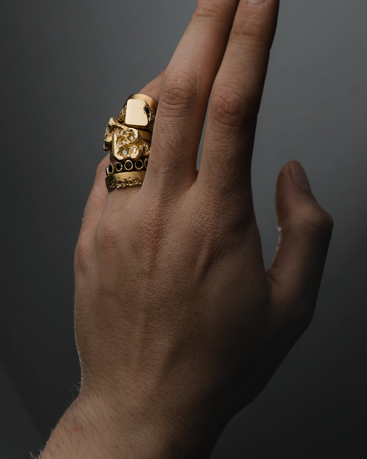 GOLD-KIGK-RING