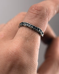 RAVERM-RING