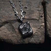 SLAB-PENDANT