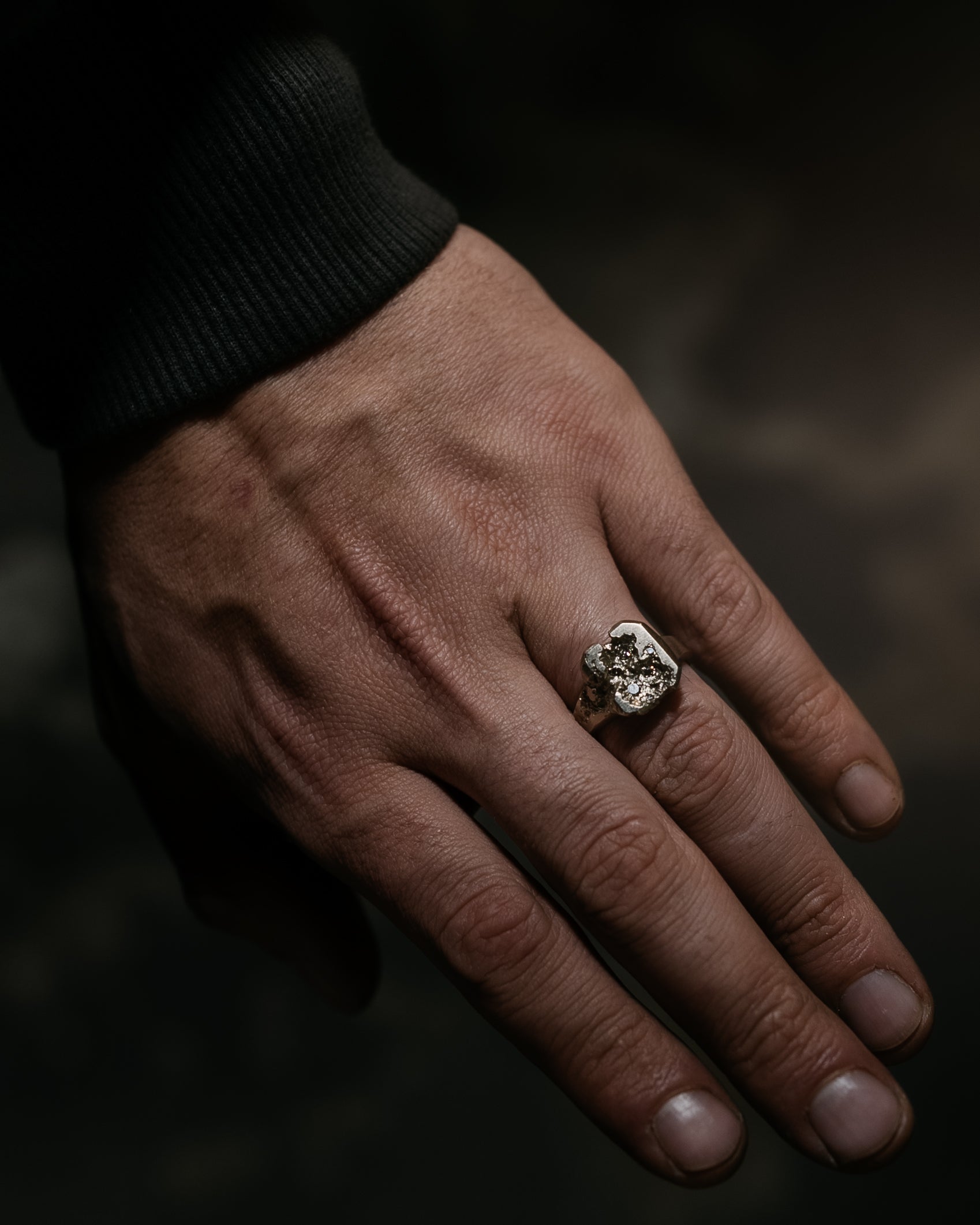 WHITE-GOLD-MALTIPR